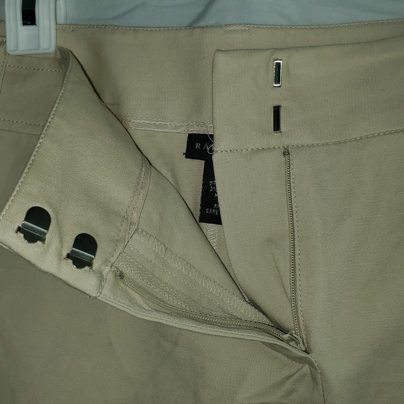 Rafaella khaki skirt, size 12 - Picture 2 of 4